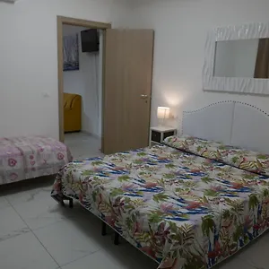 Zeus Apartment