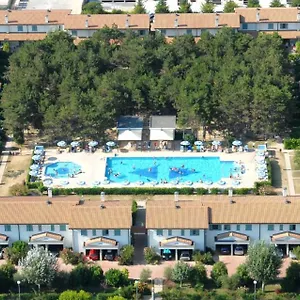 Villaggio Ca' Del Pino Apartment