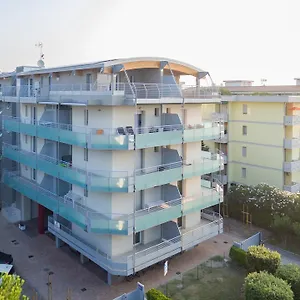 Vivaldi Apartment